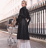 001-Harpers-Bazaar-UK-January-2019-010.jpg